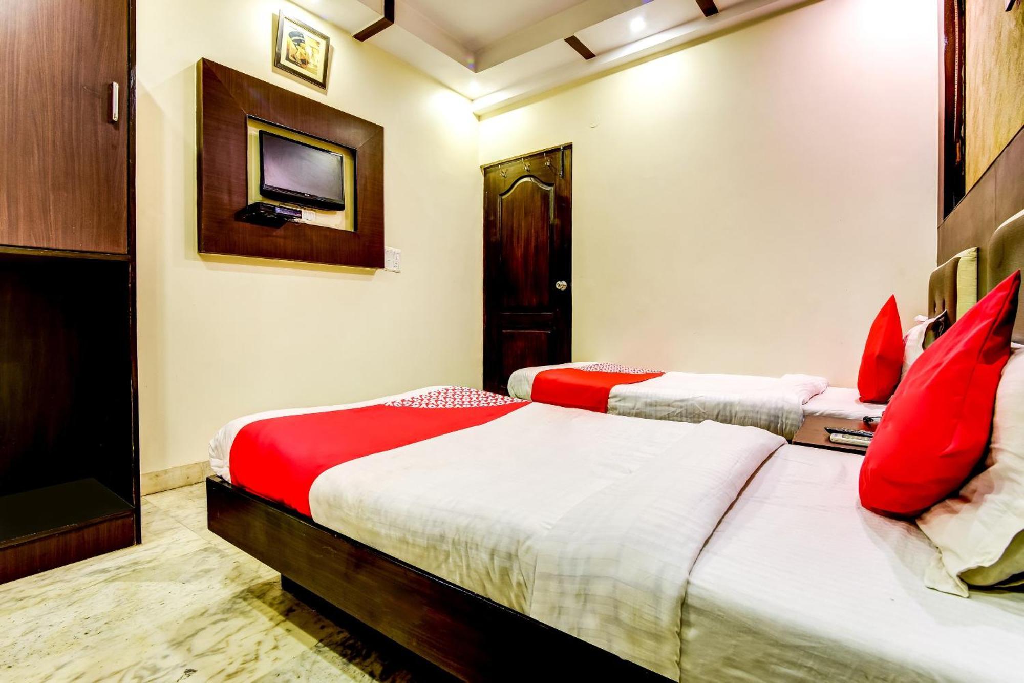 Spot Inn Hostel Нью-Делі Екстер'єр фото